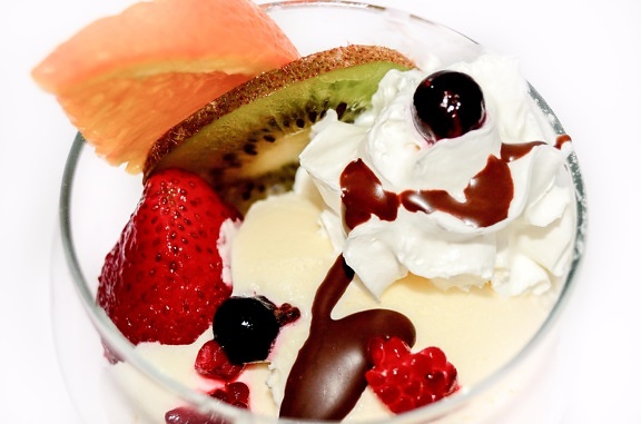 cream, sweet, strawberry, berry, delicious, fruit, dessert, food