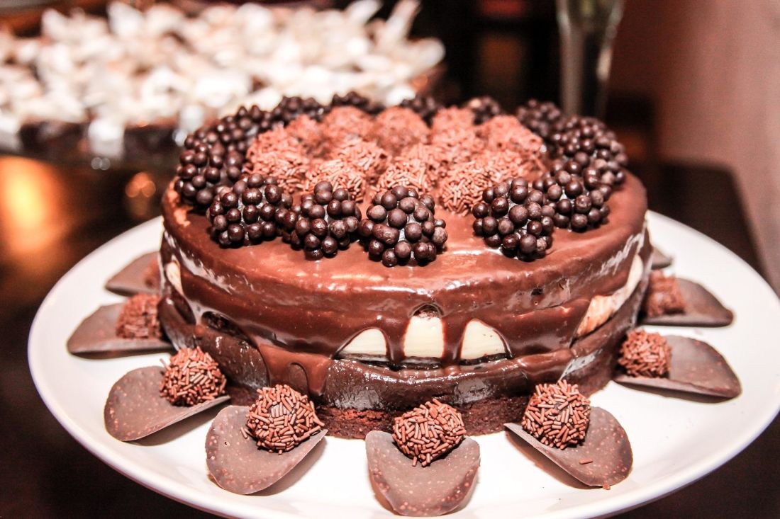 chocolate, sweet, food, sugar, cake, delicious, berry, cake