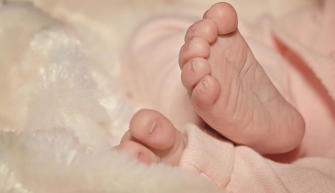 vrouw, baby, kind, persoon, indoor, pasgeboren, barefoot