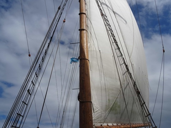 sailboat, sky, sail, mast, yacht, rope, ship, water