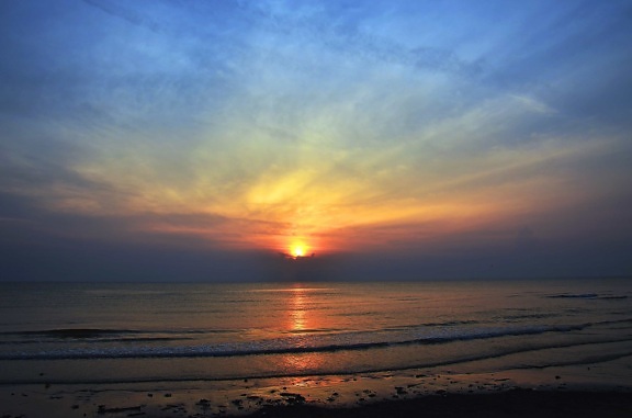 sunrise, sky, cloud, sun, dawn, water, beach, sea, ocean, sky, sunrise