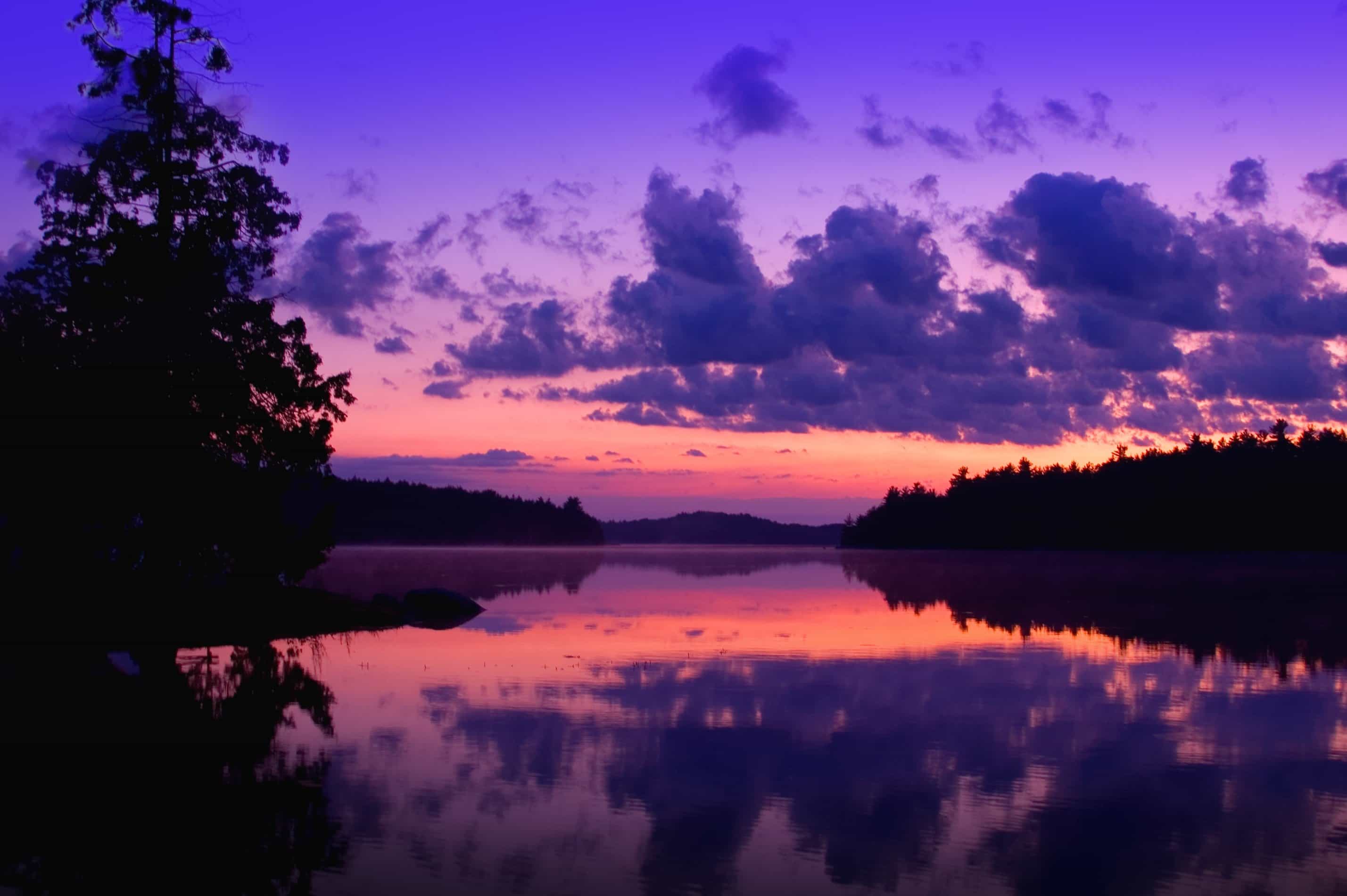 フリー写真画像 日の出 水 夜明け 空 夕暮れ 雰囲気 湖 風景