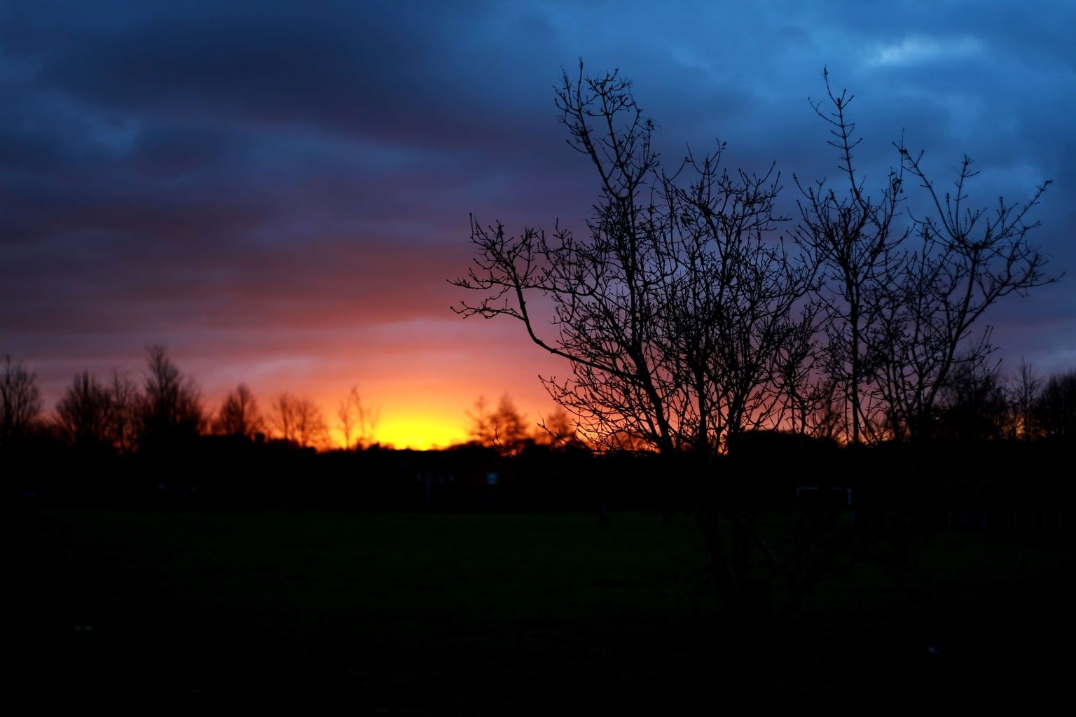 sunset. cloud. dusk. dawn. outdoor. backlight. nature sky. nature. ocean. l...