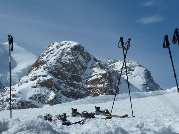 snow, winter, equipment, mountain, cold, skier, sport, adventure