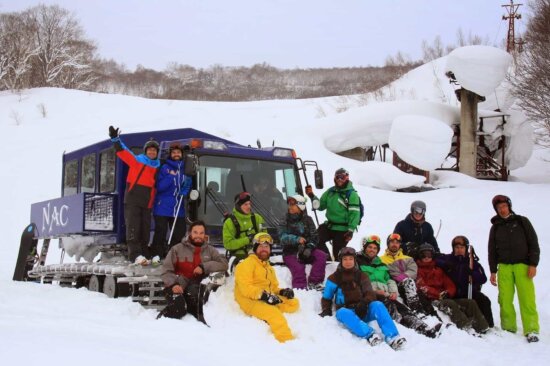crowd, hill, snow, winter, cold, ice, people, sled, vehicle