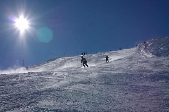 Sport, przygoda, słońce, śnieg, zima, zimno, góry, snowboard, narciarz, lodu