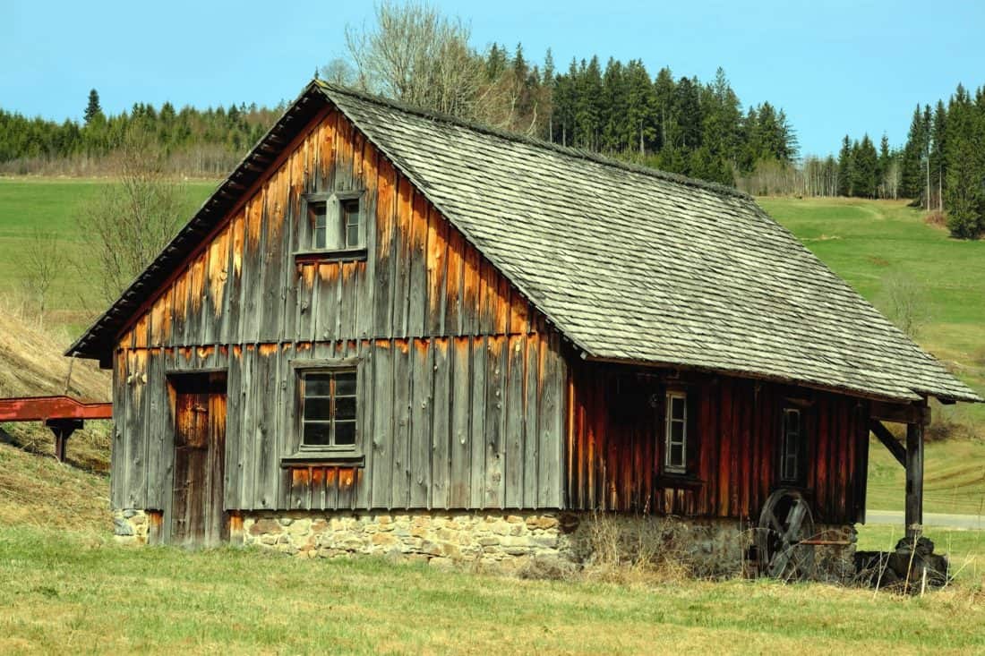 barn, house, wood, farm, cabin, sky, roof, grass