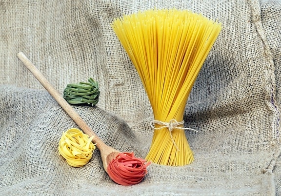 spaghetti, macaroni, hout, voedsel, deeg, decoratie