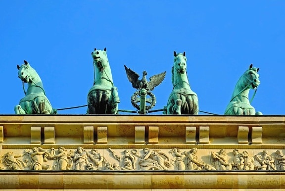 statue, city, architecture, monument, blue sky, art, sculpture, horse