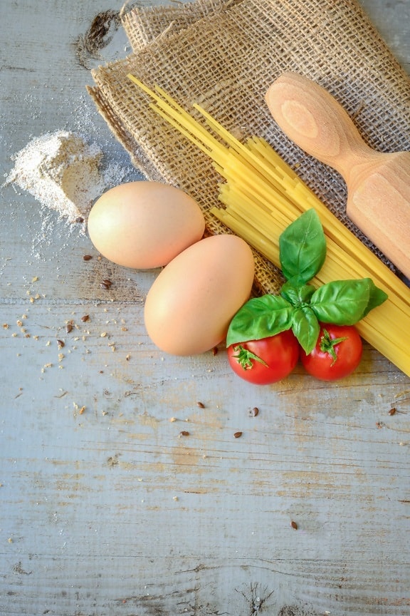 food, wooden, rustic, wood, egg, tomato, meal, kitchen, kitchenware