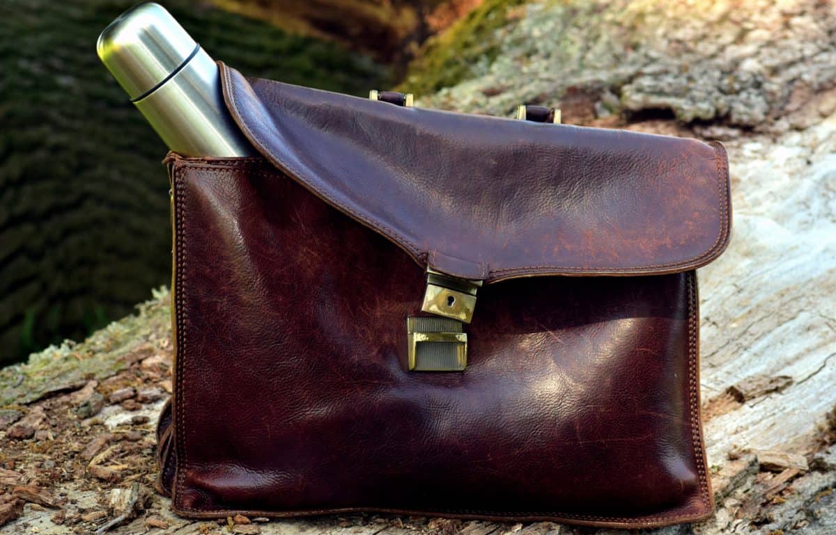fashion, leather, bag, purse, mailbag, ground, outdoor