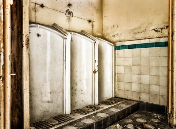 в приміщенні, ванна кімната, відмовився від, зал, стіна, старі, двері туалету,