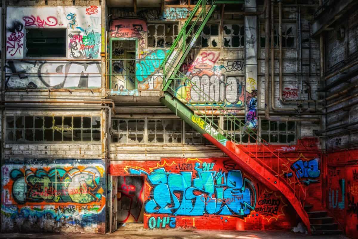 graffiti, by, by, gade, trapper, farverige, metal