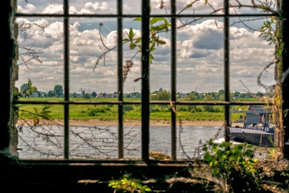 jendela, sungai, perahu, rumput, grid