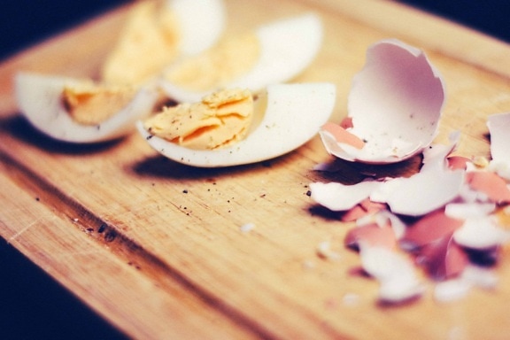 egg yolk, eggshell, egg, food, meal, dinner, restaurant, dish
