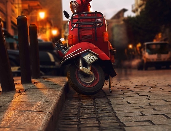 Olaszország, jármű, ember, város, utca, moped, motorkerékpár, minibike