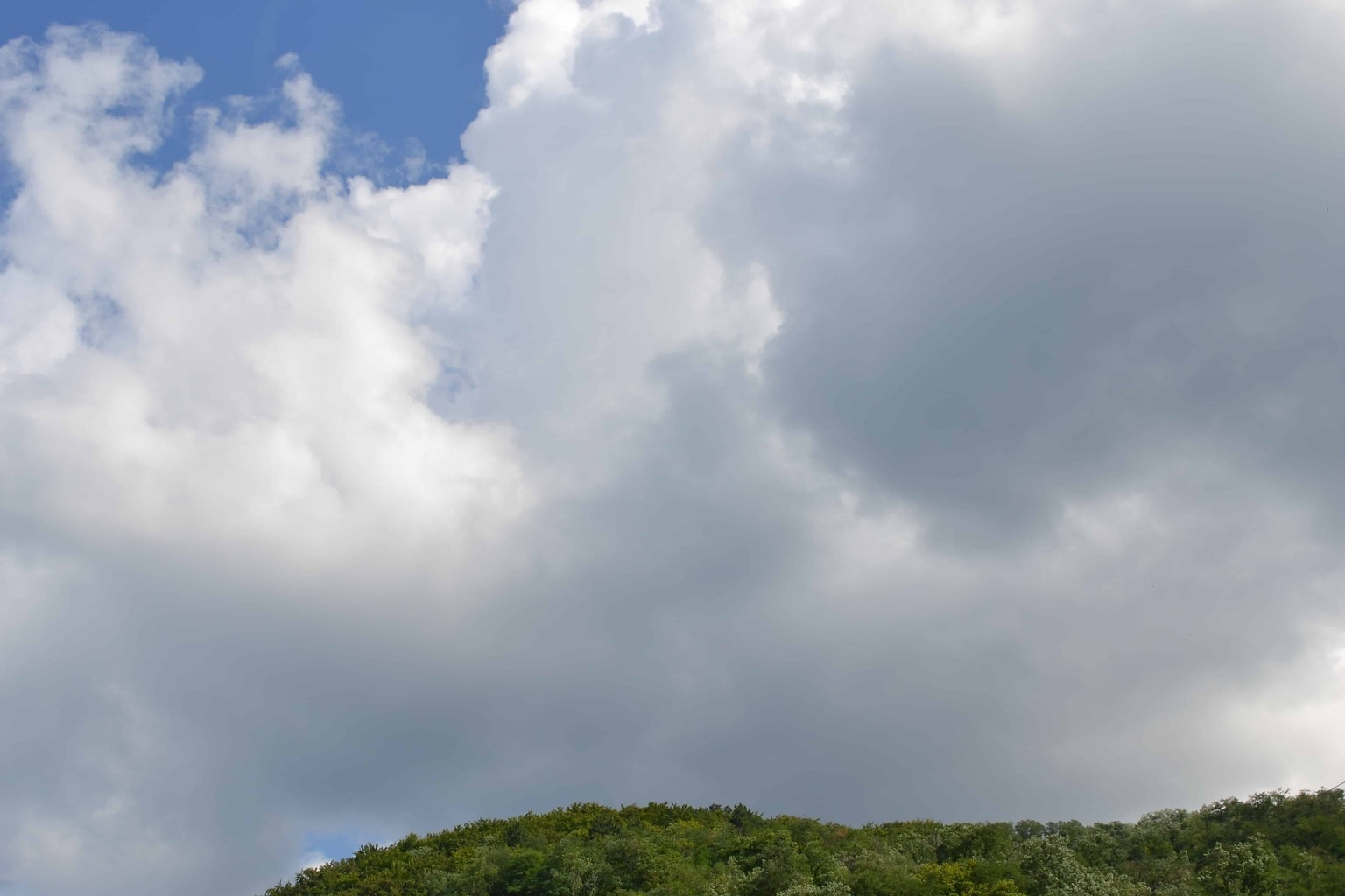 Туча открываться. Сырость небо. Облачность открытая ячейка. Clouds Windy.