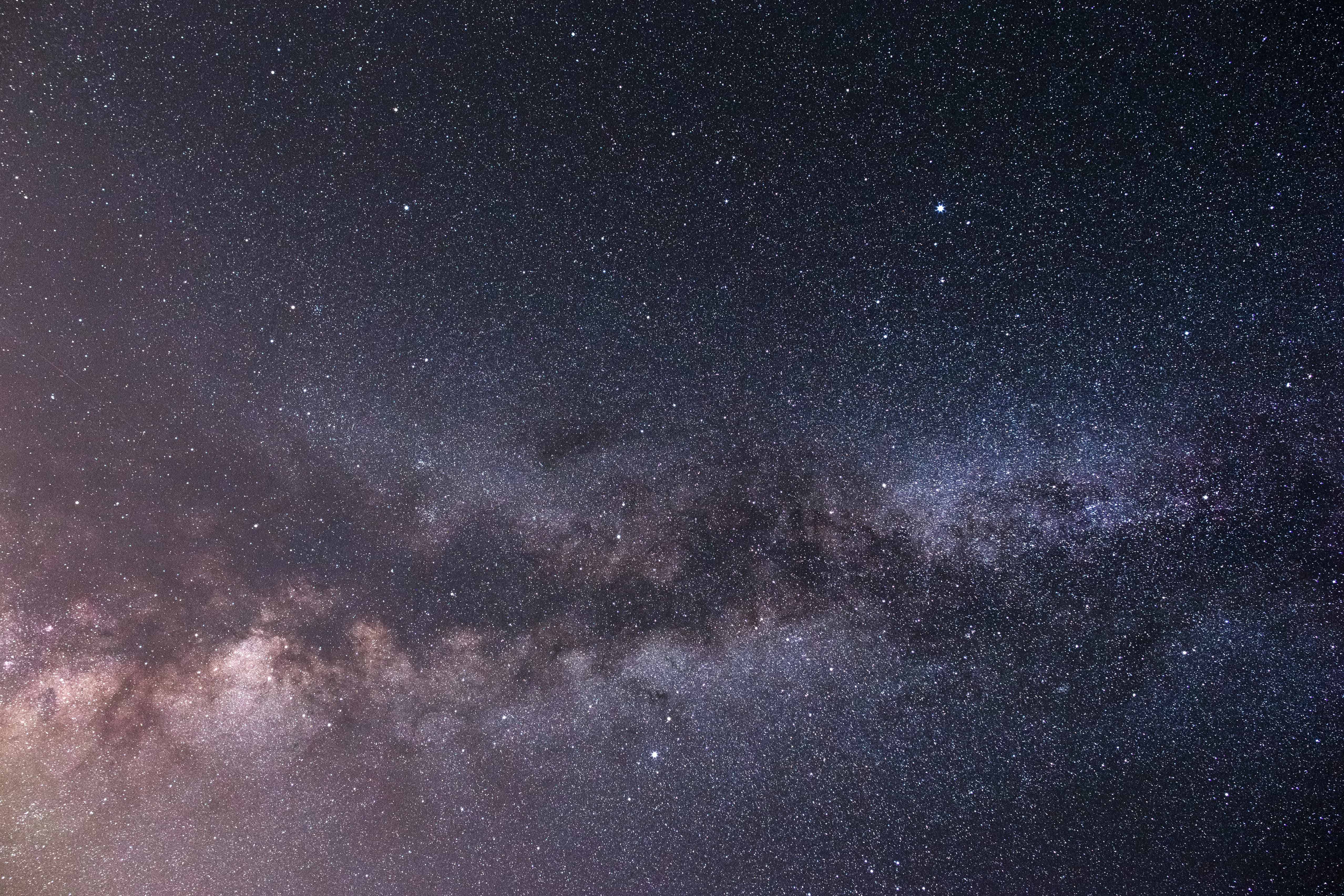 青海銀河夜空圖片素材-JPG圖片尺寸6897 × 4784px-高清圖片500804221-zh.lovepik.com