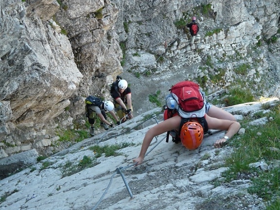 gente, aventura, escalador, desafío, subida, riesgo, montaña