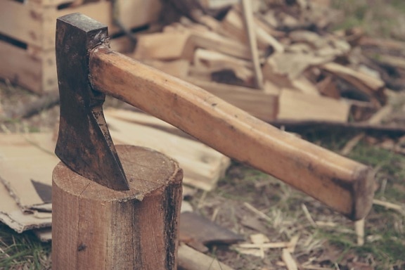 viejo, herramienta de mano, madera, hacha, metal, arrabio, al aire libre, objeto