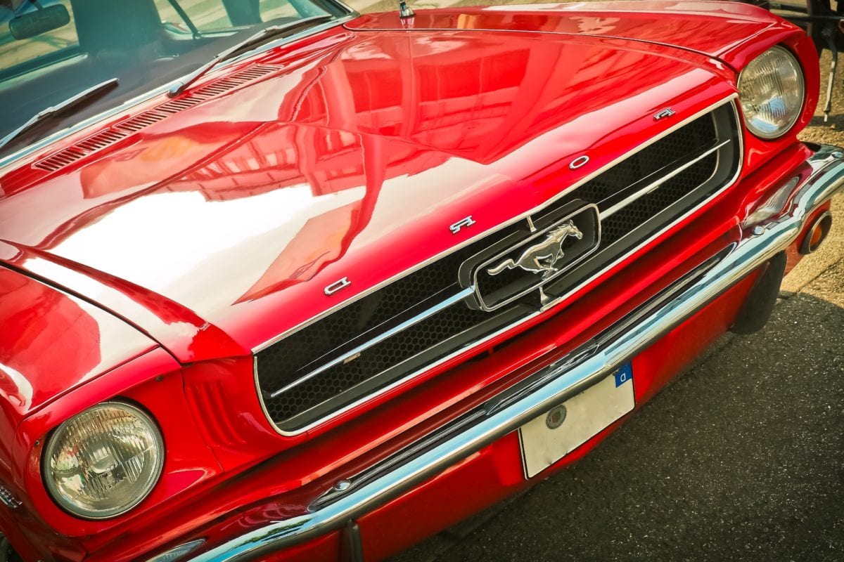 フリー写真画像 クローム 高速 車 赤い車 クラシック コンバーチブル ドライブ 自動車