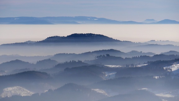 Natura, krajobraz, niebo, Mountain Peak, mgła, śnieg, zima, na wolnym powietrzu