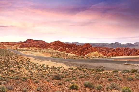 Пустинен път, пейзаж, геология, ерозия, природа, небе, каньон, долина, планина