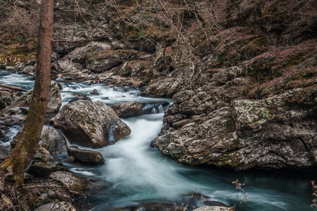 Kostenlose Bild Stein Wald Fluss Strom Wasserfall Landschaft Natur Wasser