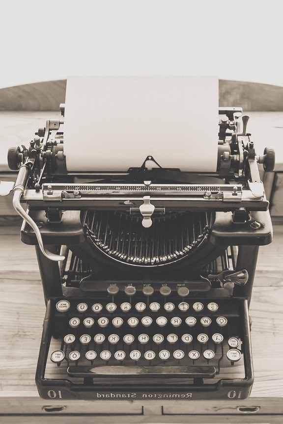 typewriter, device, keyboard, retro, antique, technology, nostalgia, old