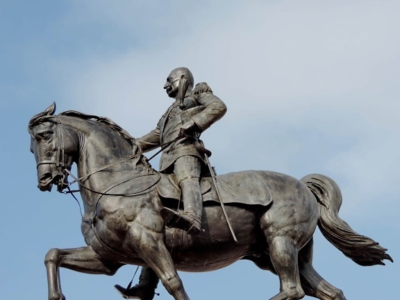 courses de chevaux, King, Serbie, monument, bronze, sculpture, statue de, cavalerie