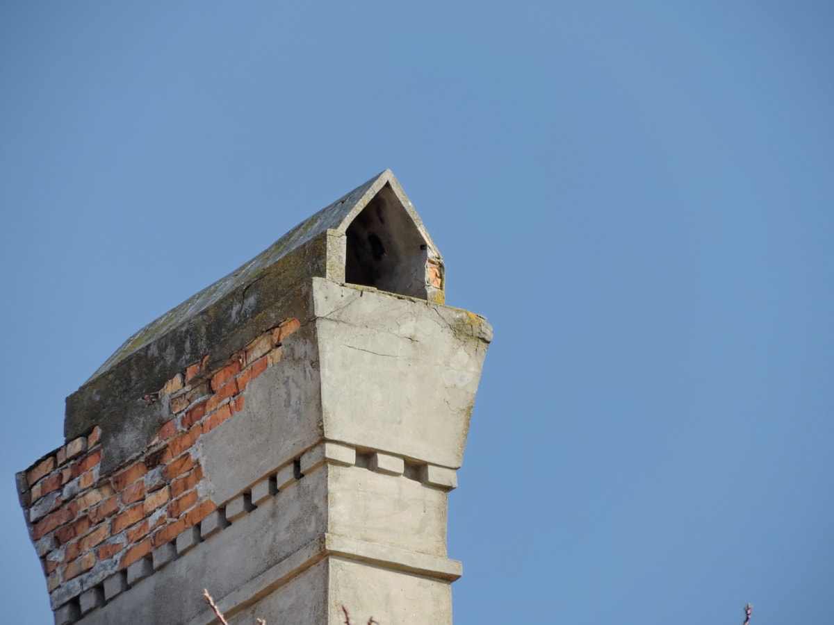 chimney, building, architecture, covering, outdoors, old, abandoned, blue sky