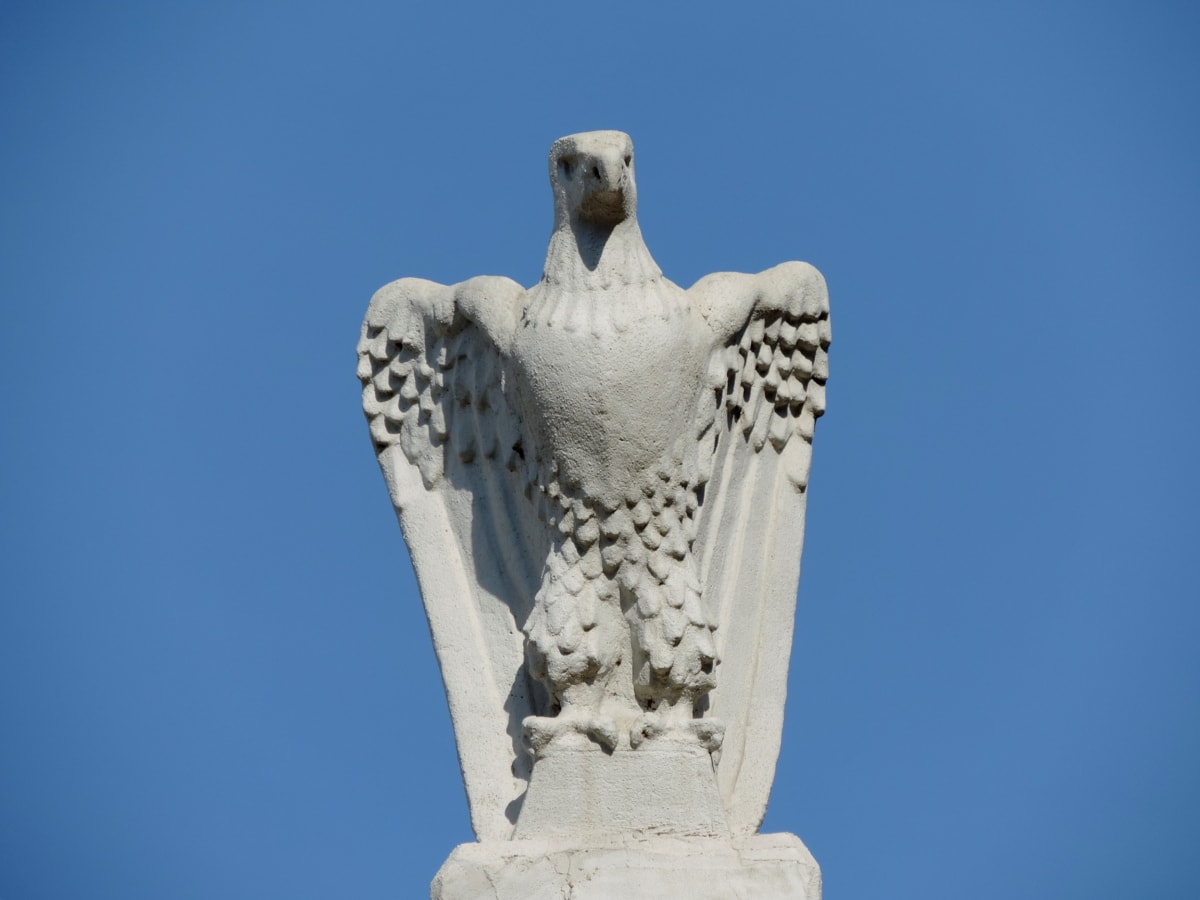 bust, eagle, sculpture, statue, outdoors, architecture, blue sky, art