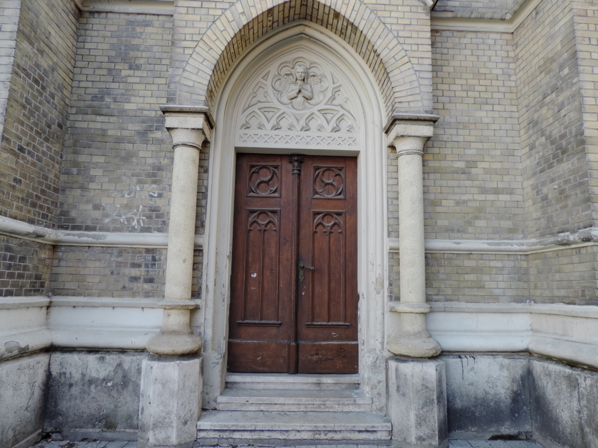 Katholieke, voordeur, handgemaakte, beeldhouwkunst, deur, kolom, het platform, gebouw