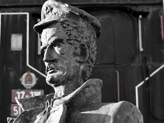 бюст, парен локомотив, влак, статуя, скулптура, мъж, изкуство, стар