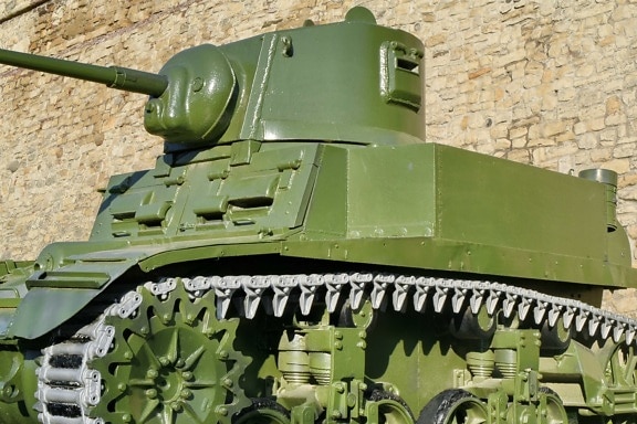 Imagen gratis: guerra, tanque militar, monocromo, viejo, arma, ejército, vehículo