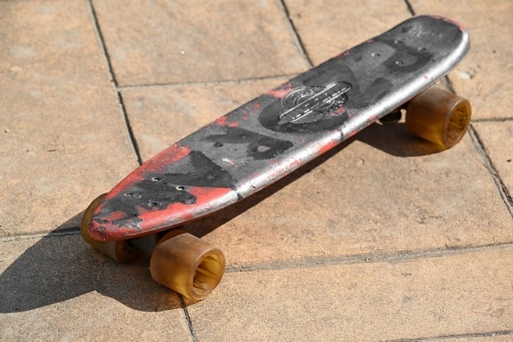 skateboard, board, vehicle, old, equipment, street, wood, outdoors, recreation, industry