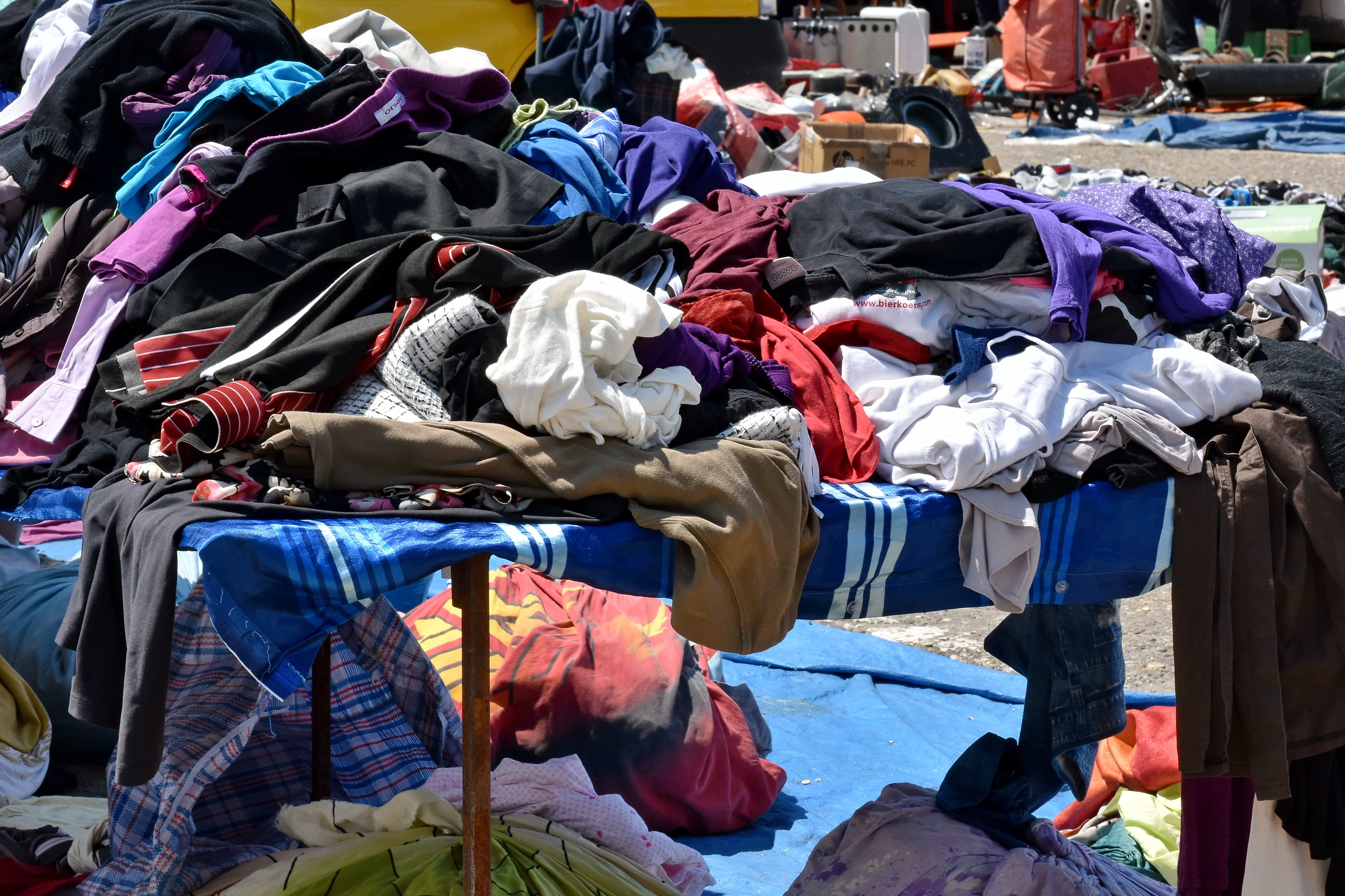 couscous Forgænger Biskop Gratis billede: tøj, marked, gade, skrald, affald, mange, gruppe, handle  ind, lager, genbrug