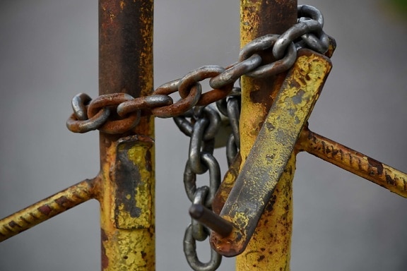 chain, fence, gate, metal, rust, steel, lock, strength, safety, old