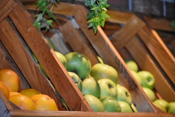 basket, supermarket, wood, fruit, produce, apple, food, fresh, health, wooden