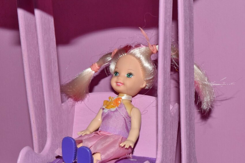 5. "Long Blonde Hair BJD Doll Customization" - wide 3