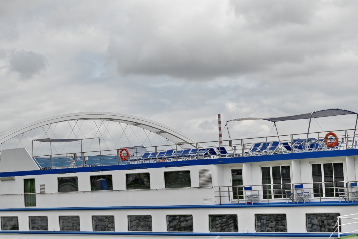 bridge, cruise ship, deck, ship, architecture, vehicle, water, watercraft, outdoors, boat