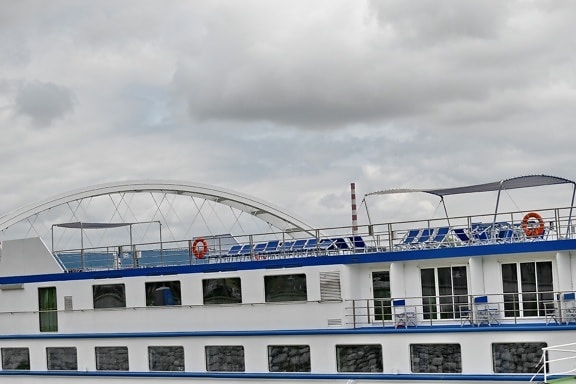 bridge, cruise ship, deck, ship, architecture, vehicle, water, watercraft, outdoors, boat