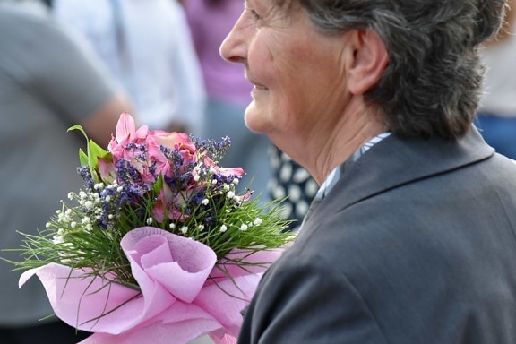 businessperson, businesswoman, ceremony, granny, pensioner, woman, arrangement, decoration, flowers, bouquet