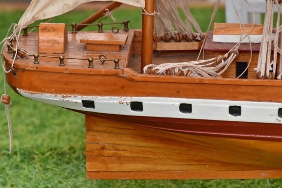 Handwerk, handgefertigte, Miniatur, Nostalgie, Schiff, aus Holz, Holz, Wasserfahrzeuge, Seil, Segelboot