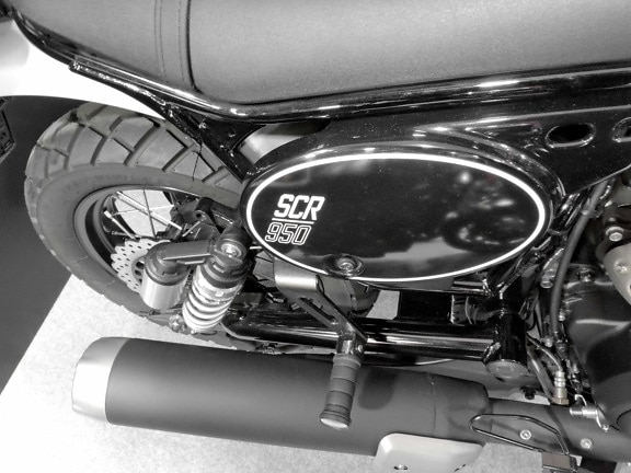 black and white, brake, engine, gear, gearshift, motorcycle, tire, chrome, device, drive