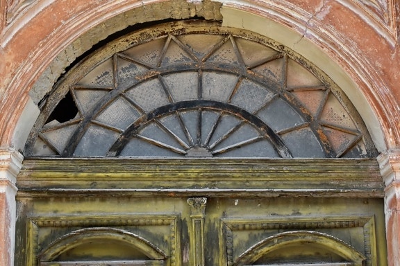 verlassen, Tischlerei, Eingang, vor der Tür, Antike, Antik, Arch, architektonische, architektonischen Stil, Architektur