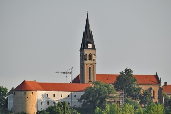 castle, Croatia, landmark, church, cathedral, university, tower, building, architecture, outdoors