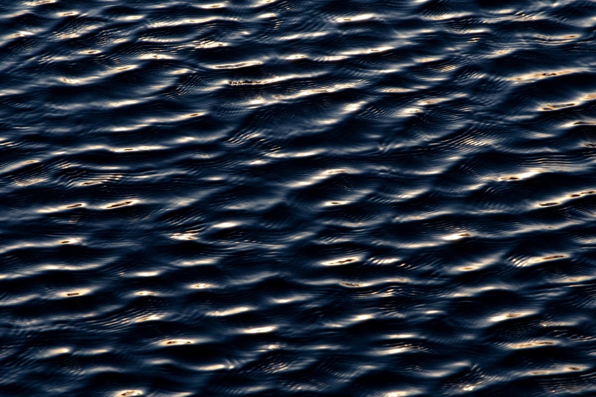 sombre, bleu foncé, liquide, ombre, surface, vagues, texture, ondulation, eau, océan