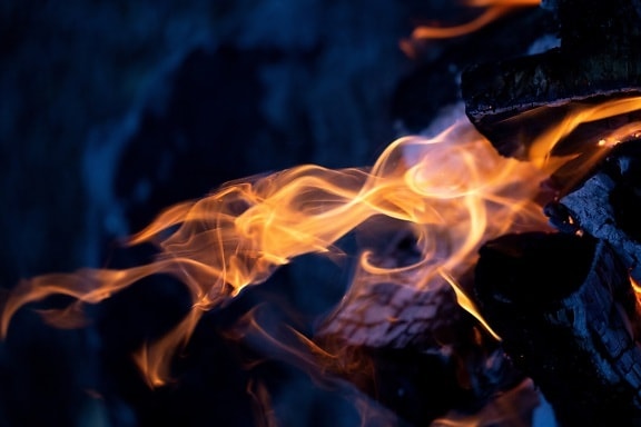 篝火, 壁炉, 火焰, 夜间, 热, 火焰, 吸烟, 危险, 粉煤灰, 消防