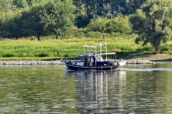 Danube, fishing boat, riverbank, lake, river, boat, water, reflection, nature, watercraft